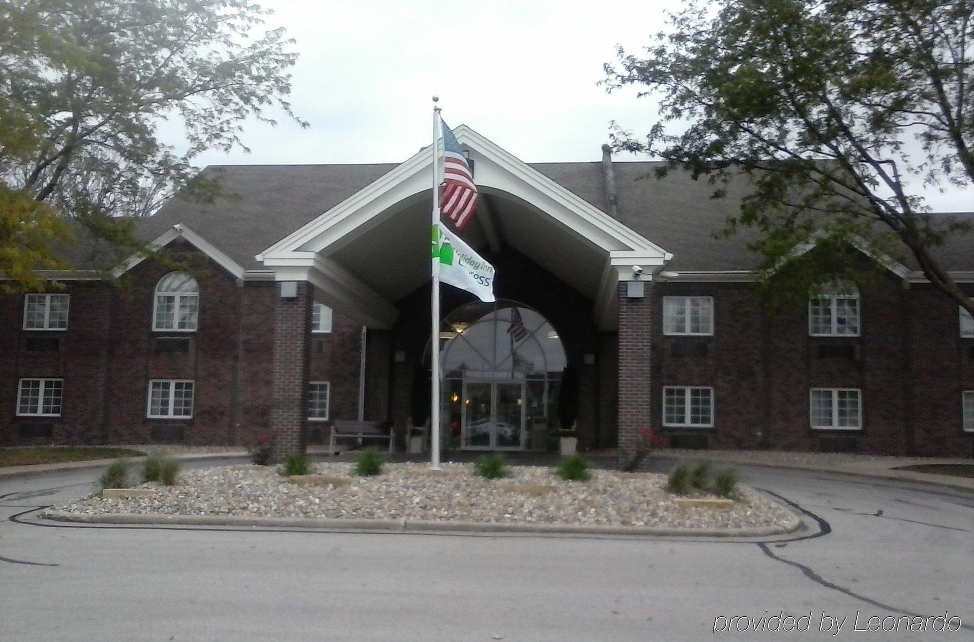 Holiday Inn Express Des Moines-At Drake University, An Ihg Hotel Экстерьер фото